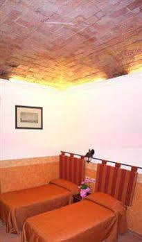 Aroma Guest house